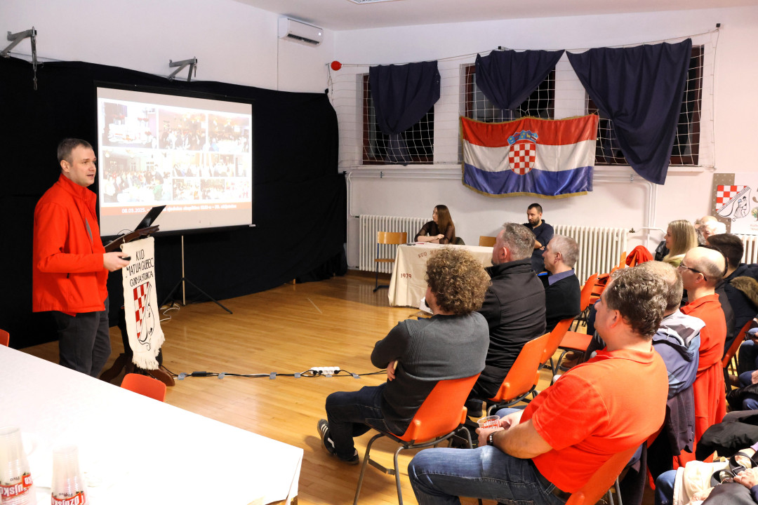 KUD 'Matija Gubec' kreće u izgradnju tradicionalne drvene hiže s trnacem